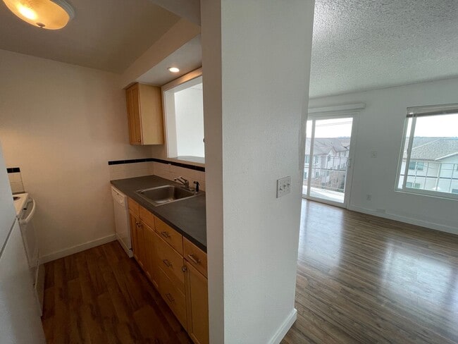 Photo - Bayview Apartments | Bright Units with Easy Transit Options