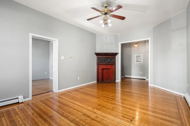 Photo - 276 Washington Ave