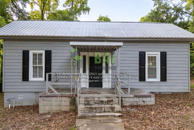 108 Gilman St SE