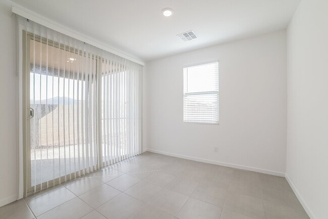 Photo - 5635 W Walatowa St