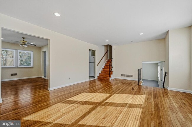 Photo - 2651 Abington Rd