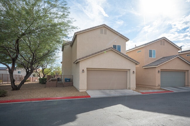 8904 Harmony Hall Ave