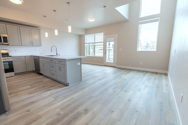 Photo - Pomona Park Townhomes