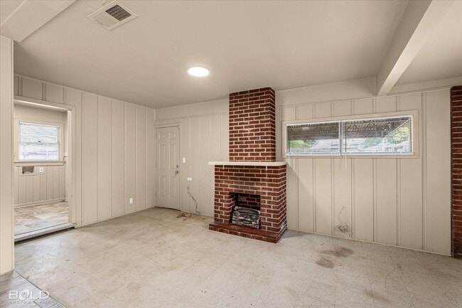 Photo - 629 Garden St