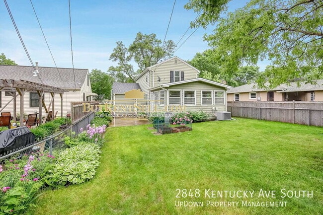 Photo - 2848 Kentucky Ave S