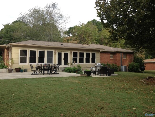 Photo - 7601 Martha Dr SE