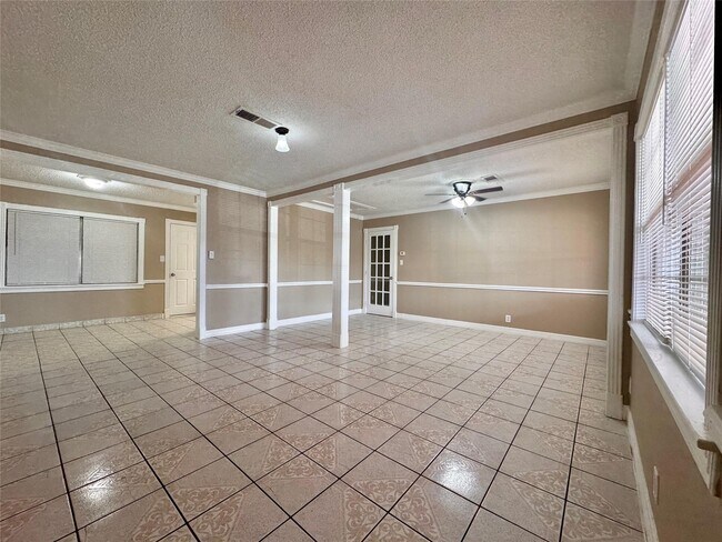 Photo - 6602 Clemson St