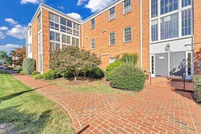 Edificio - 2102 Stephenson Ave SW Unidad 22