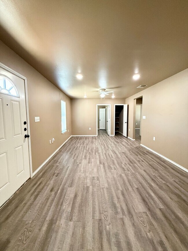 Photo - 524 46th St Unidad B