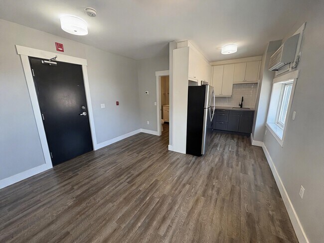 Photo - Lovely Studio Apartment Unit 2