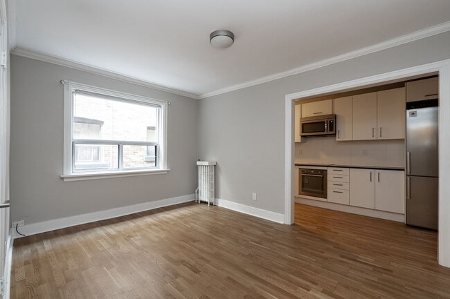 Building Photo - 143 Arlington Ave Unit 19