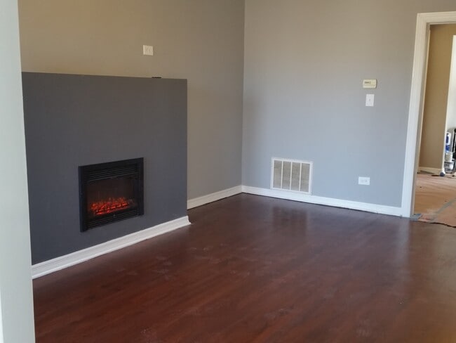 Photo - 1303 W Pratt Blvd Unidad 3W