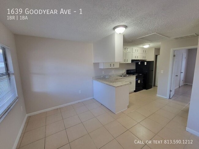 Photo - 1639 Goodyear Ave Unit 1