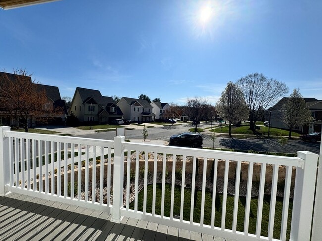 Photo - THE CROWN AT CORNESTONE Unit 207