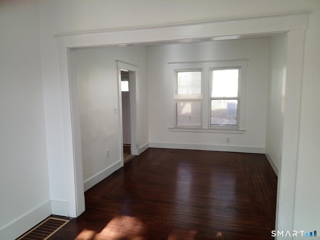 Photo - 105 Hillside Ave