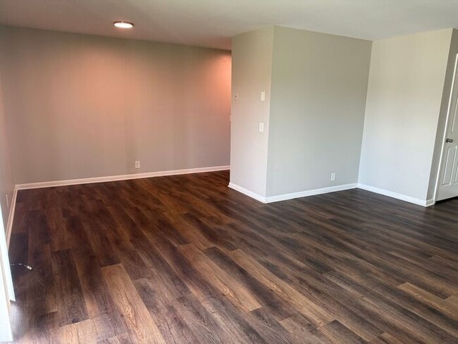 Photo - 2 Bedroom Unit was recently renovated. Live walking distance from the downtown square or steps f...
