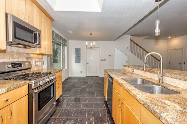 Photo - Brownstone Manor