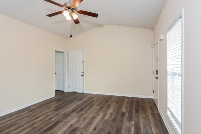 Photo - 150 Celestial Run