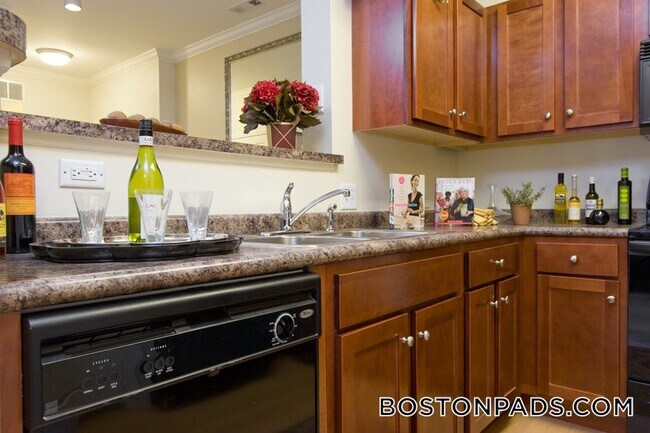 Photo - 311 Lowell St Unit 2210