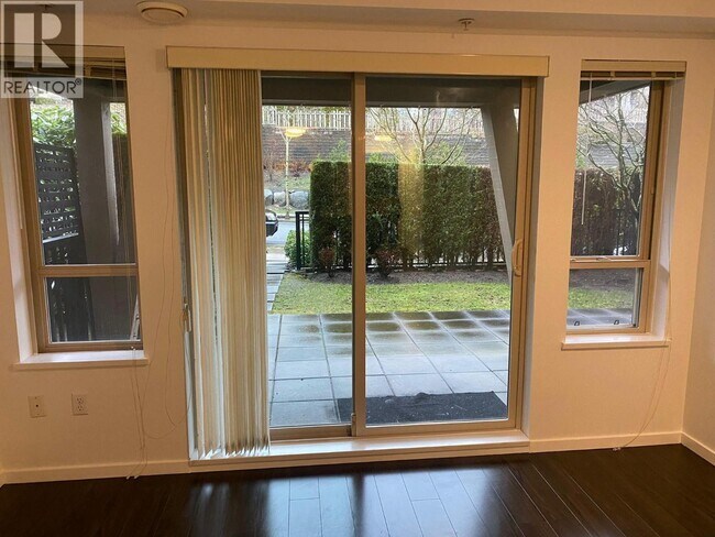 Photo - 3156 Dayanee Springs Blvd Unité 201