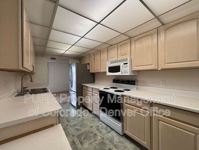 Photo - 7865 E Mississippi Ave Unidad 501