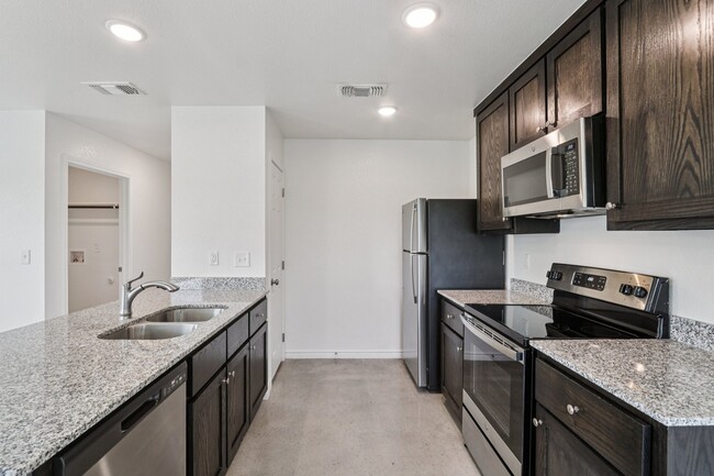 Tejas Pointe
