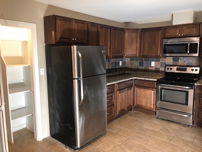 Photo - 296-298 Hurley Street Unit 296