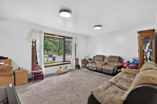 Photo - 5314 W Allerton Ave