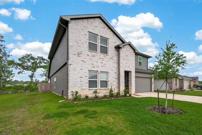 Photo - 24726 Cedar Ln