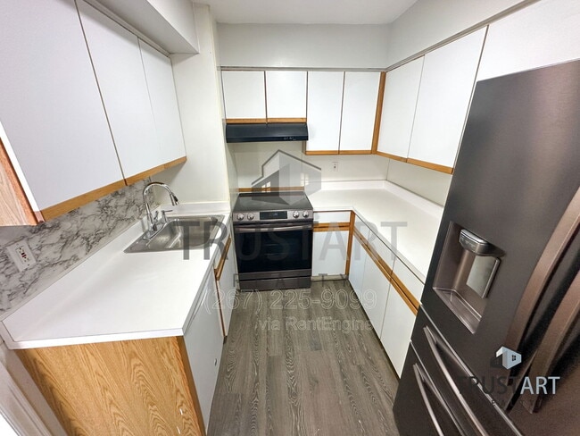 Photo - 217 Stevens St