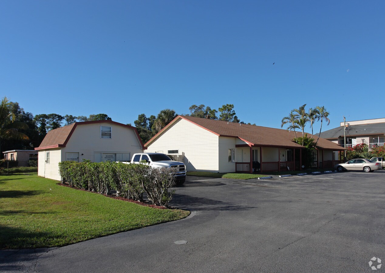 Photo - Rosewood Apartments