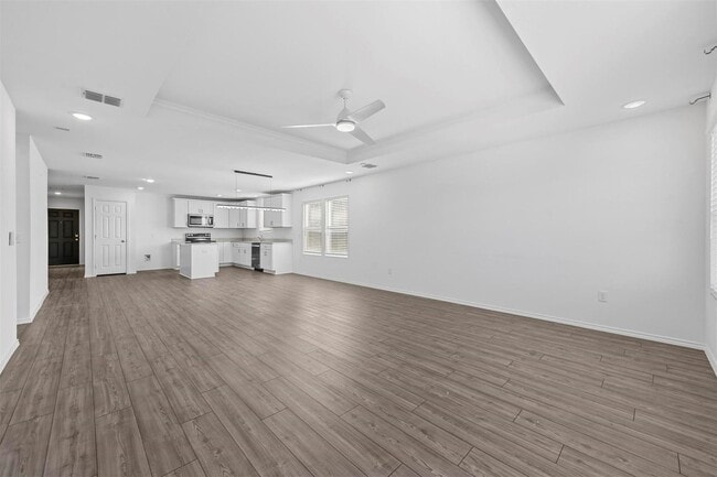 Photo - 2008 Vlg Crk Ln