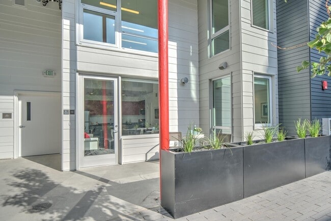 Photo - The Lofts at 2013 Second Street