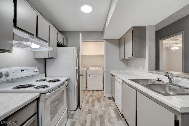 Photo - 5260 Mission Monterey Ln Unit 102