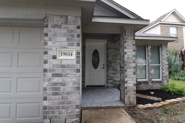 Photo - 19614 Oleander Ridge Way