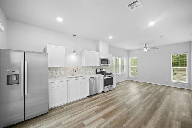 Photo - 1314 Avenue K