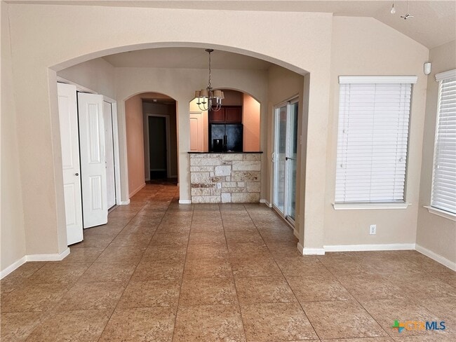 Photo - 2020 Meadow View Dr