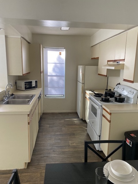 COCINA.jpg - Cypress Trail Apartments