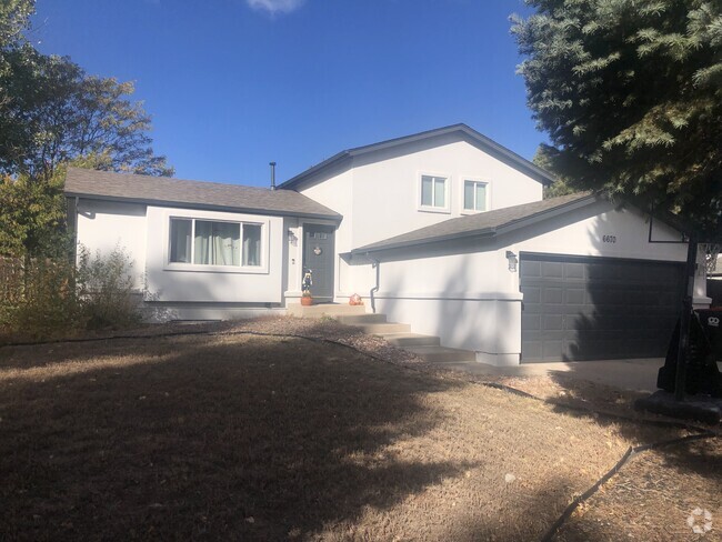 More pictures coming soon. - 6670 Alberta Dr Rental