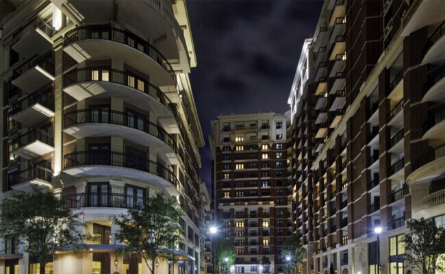 Building Photo - 2303 Middle St Unit 838