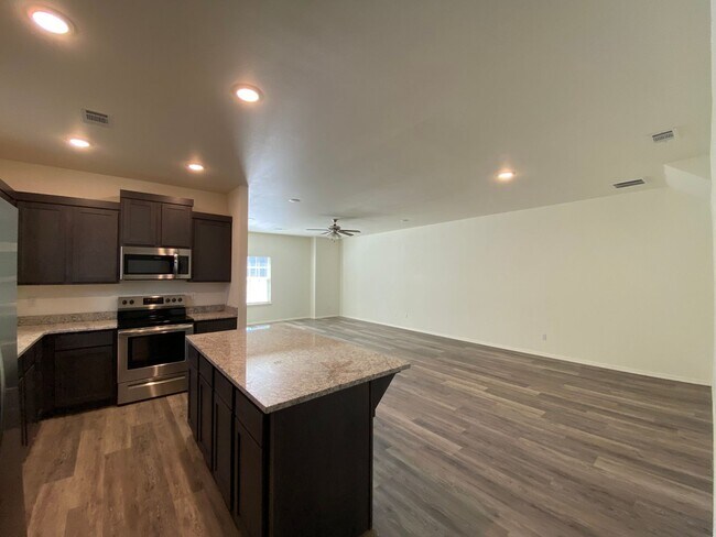 4211 W Santa Fe St Unidad 1