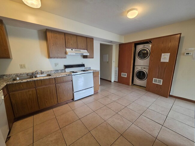 Photo - 1509 Whitehall Blvd Unit 1509