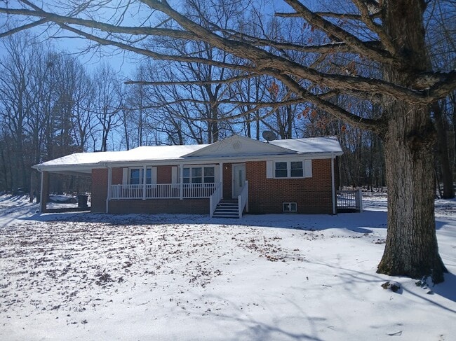 Carport/Basement - 844 Barnette Tingen Rd