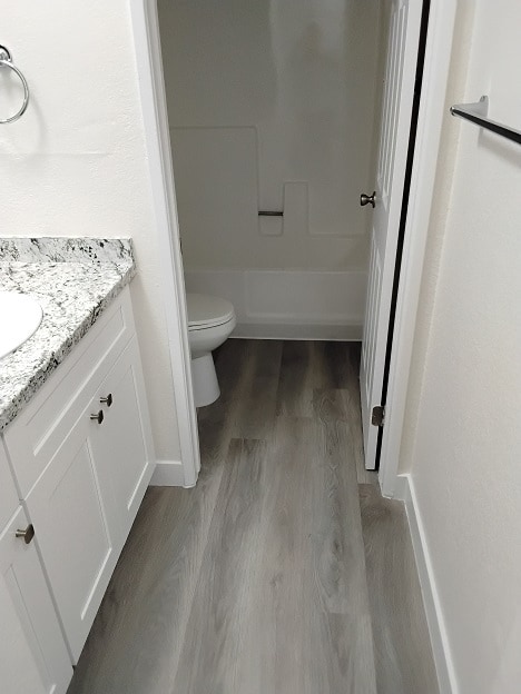 2x1 Bathroom
