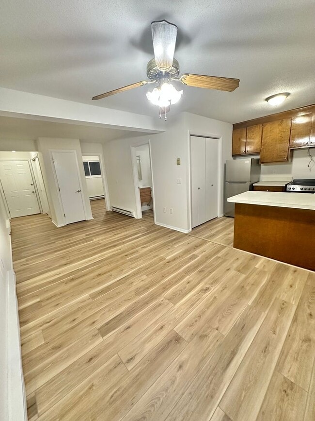 Building Photo - 492 East St Unit C-17