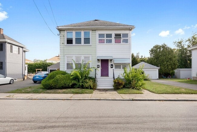 Building Photo - 13 Raymond Rd Unit 1 Rental