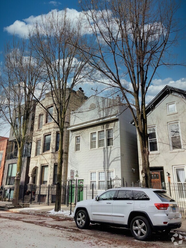 Building Photo - 1532 W Thomas St Unit 1F Rental