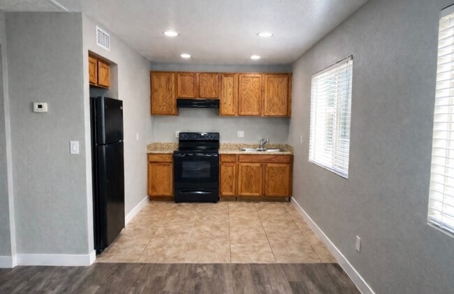 Photo - 2110 W Mariposa St Unit 1