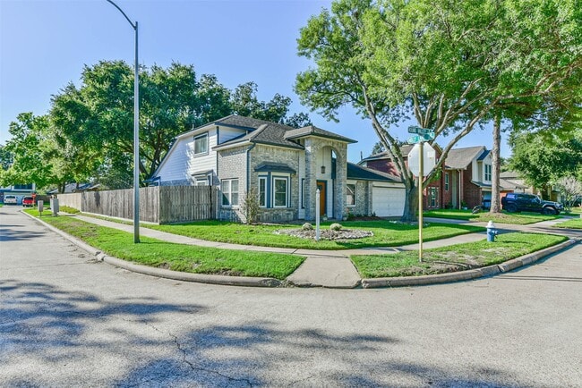 Building Photo - 22630 Round Valley Dr Rental