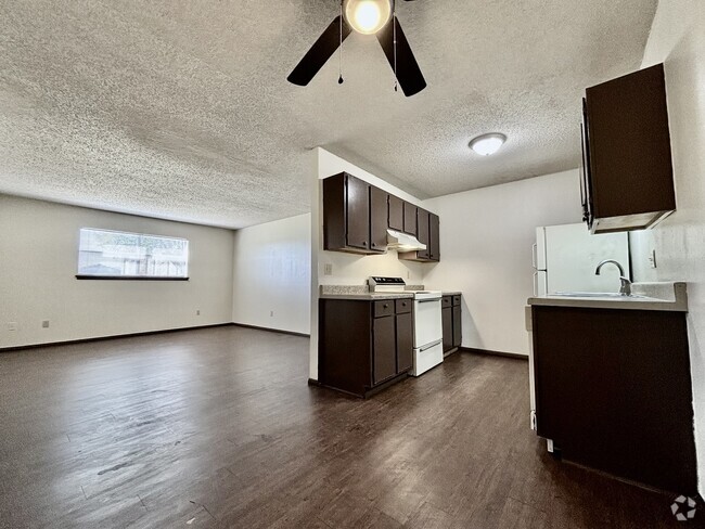 Building Photo - Fox Valley Rental